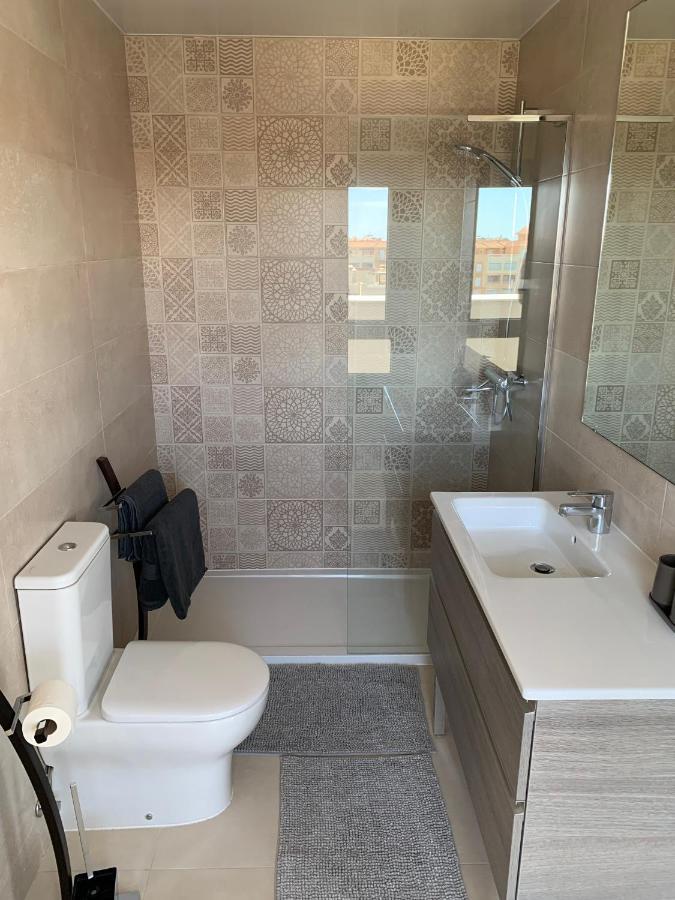 Appartement Penthouse With Wide Terrace Next To The Ocean à Huelva Extérieur photo
